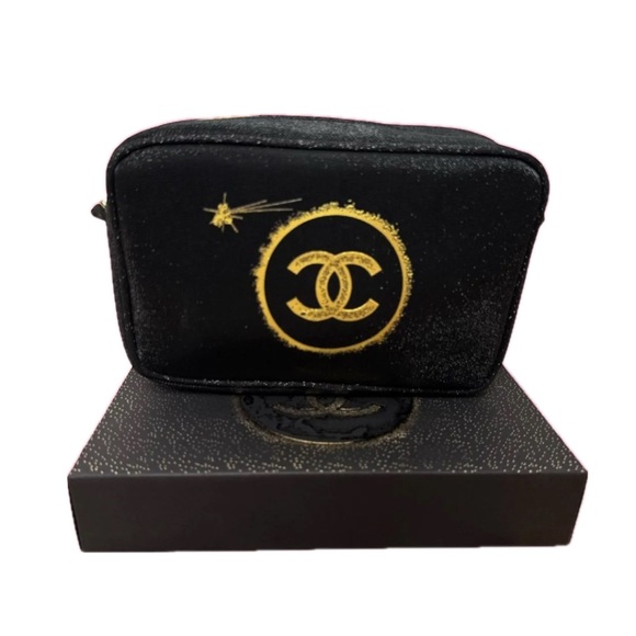 CHANEL BLK & GOLD COSMETIC POUCH - Picture 1 of 1
